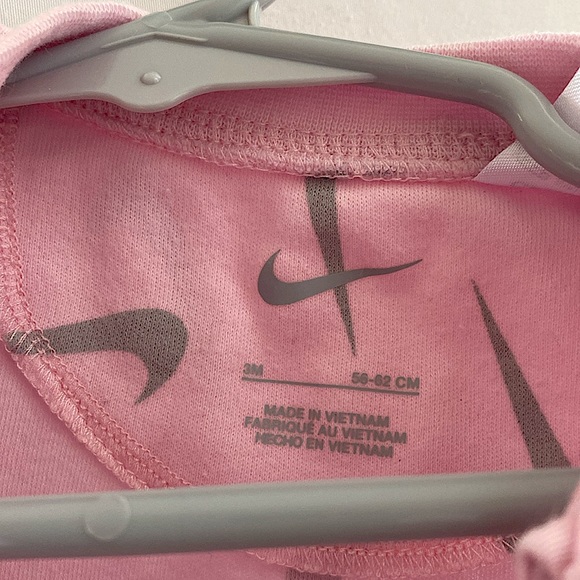 Nike Infant Footed One Piece - Picture 4 of 4